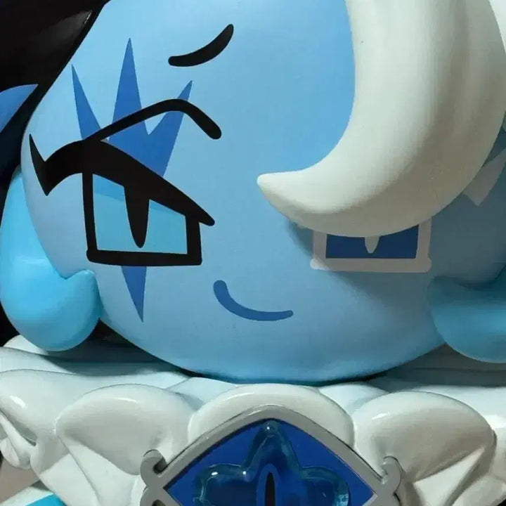 [BUNJANG] Cookie Run Kingdom Shadow Milk Cookie Medium Figure / 쿠킹덤 쉐도우밀크 쿠키 중형 피규어