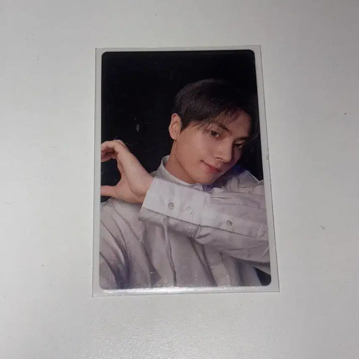 [BUNJANG] YOI Limited Edition A Jae Photocard / Yoi 초회 한정판 A 제이 포카