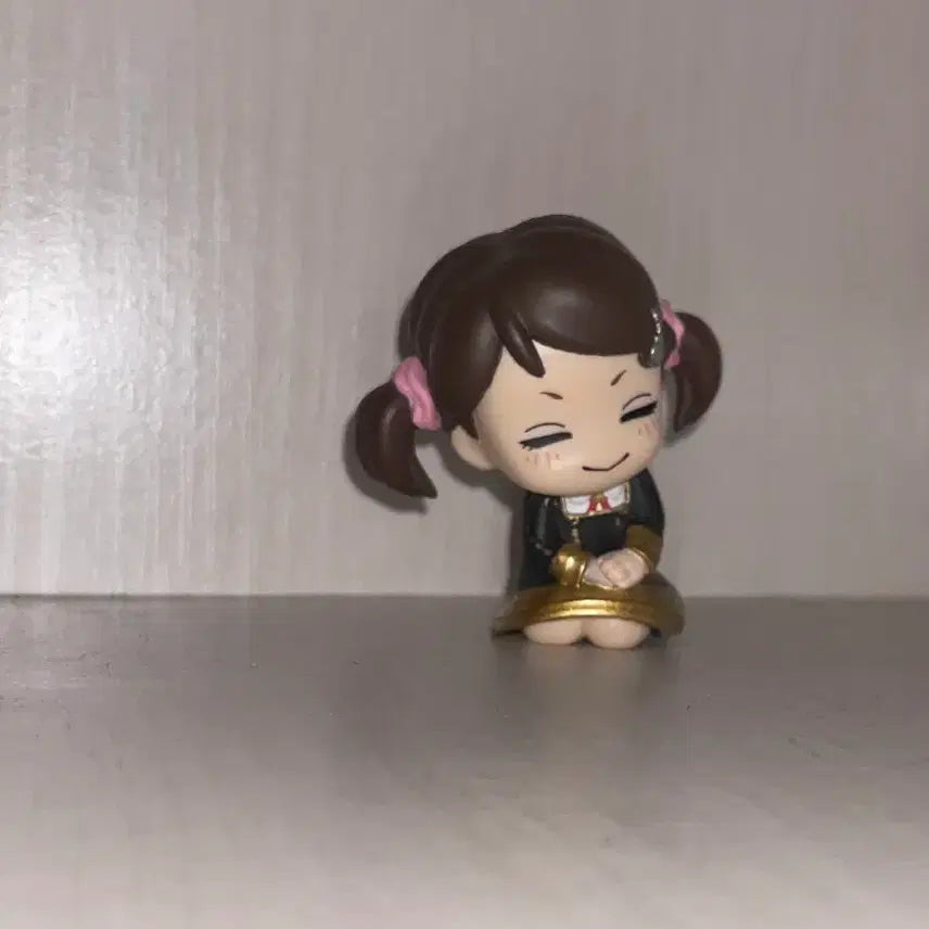 [BUNJANG] Spy x Family Becky Blackbell Gacha Figure / 스파이패밀리 베키 블랙벨 가챠 피규어