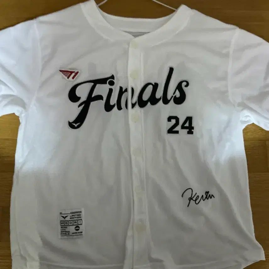 [BUNJANG] T1 Keria Embroidered 2024 LCK Limited Edition Jersey / 급처))티원 케리아 자수 24년 800벌 한정 lck유니폼