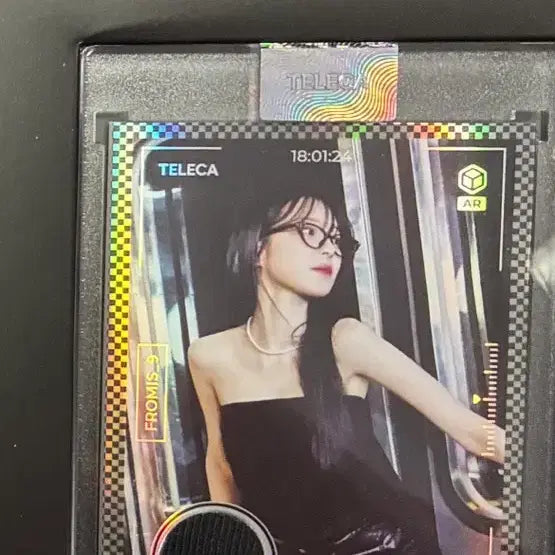 [BUNJANG] fromis_9 Baek Ji-heon Limited Edition Patch Card / 프로미스나인 프미나 백지헌 리미티드 에디션 패치 카드