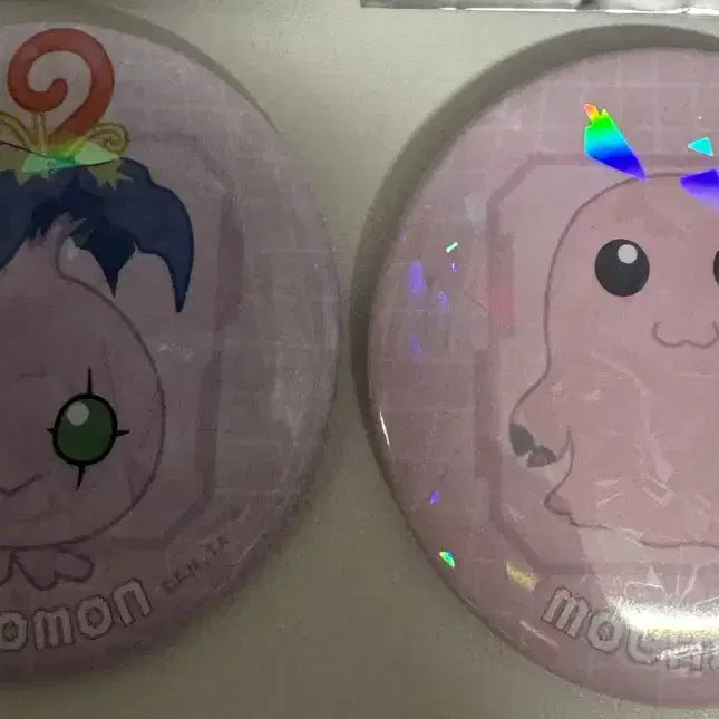 [BUNJANG] Digimon Motimon/Archnemon Hologram Can Badge Set / 디지몬 모티몬/어니몬 캔뱃지 일괄