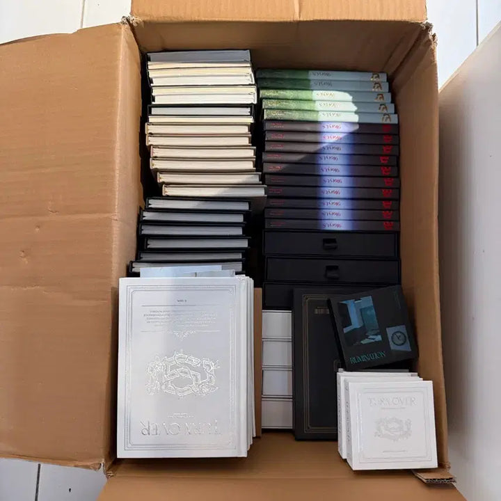 [BUNJANG] SF9 Album &amp; Merchandise Bundle / SF9 앨범 및 굿즈