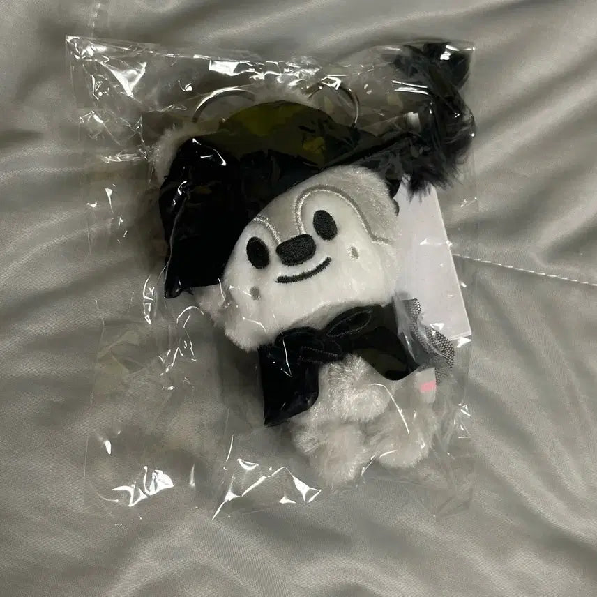 [BUNJANG] Stray Kids Bang Chan Wolf Chan Do IT Custom Magnet Plush Keychain / 원가이하)스키즈 스키주 방찬 울프찬 두잇 커스텀 마그넷 플러시