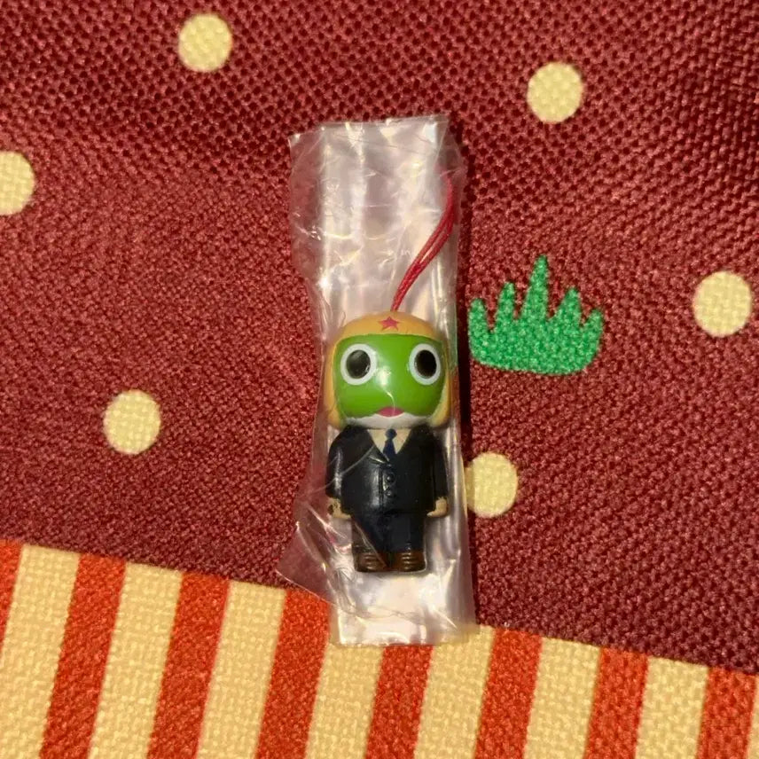 [BUNJANG] Sgt. Frog Keroro Okikagde Dress-Up Strap - Formal Wear / 케로로 중사 케로로 오키가에 정장 옷입히기 스트랩