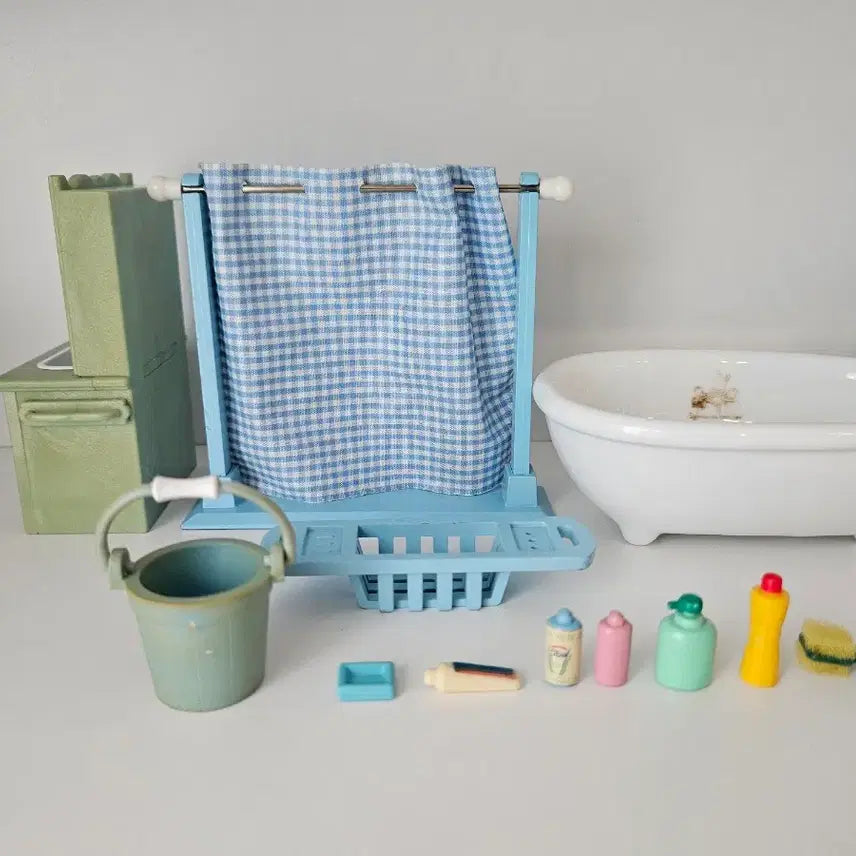 [BUNJANG] Sylvanian Families Ceramic Bathroom Furniture Set / 실바니안 도자기 욕실가구
