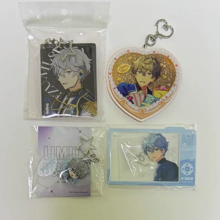 [BUNJANG] Ensemble Stars Izumi Sena 9th Anniversary Acrylic Keyring Set (Dreamra, Valentine) / 앙스타 이즈미 브이로그 포토보드 9주년 아크릴키링 드림라 유사