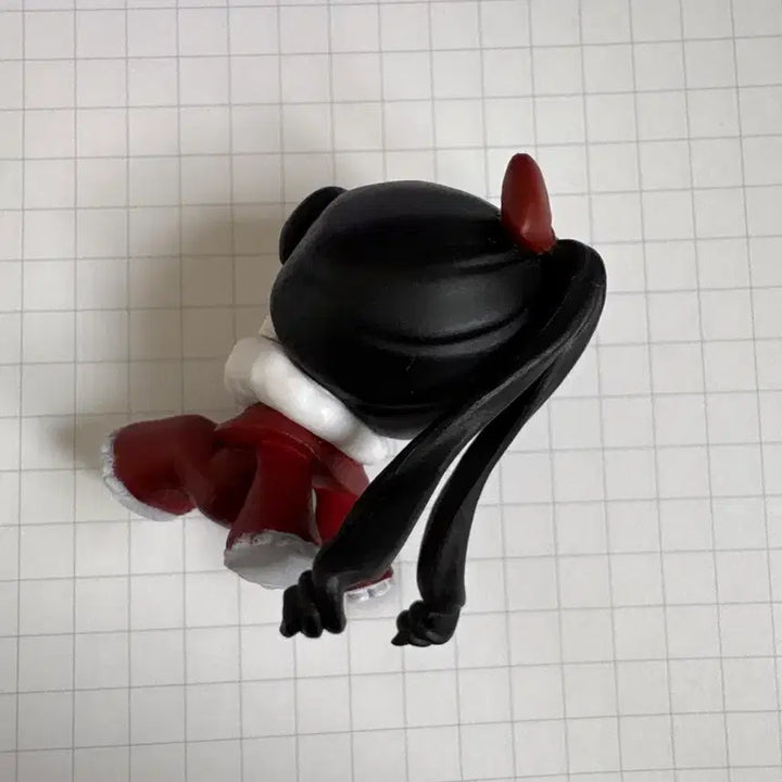 [BUNJANG] Identity V Michiko Red Butterfly Mini Figure / 제5인격 미치코 붉은나비 미니 피규어 겨울테마의상 치코