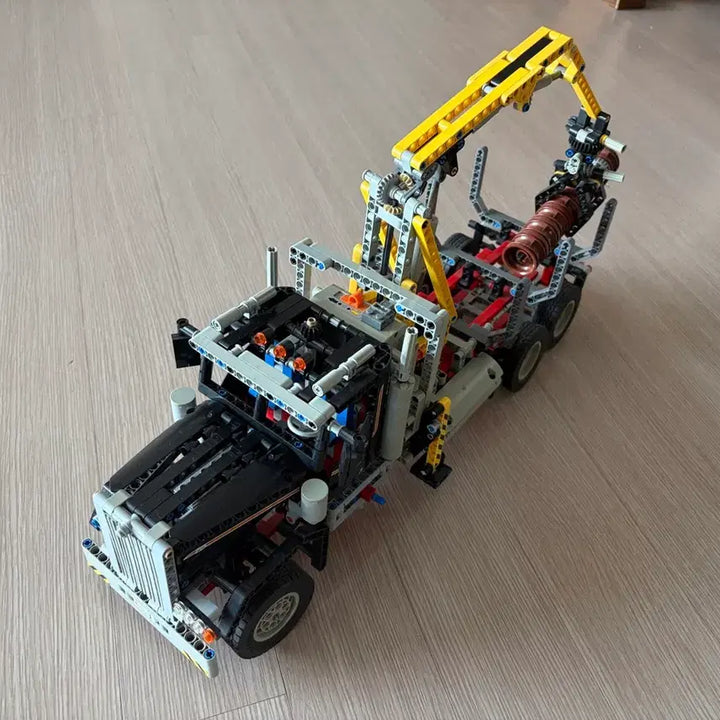 [BUNJANG] LEGO Technic 9397 Logging Truck / 레고 테크닉 9397