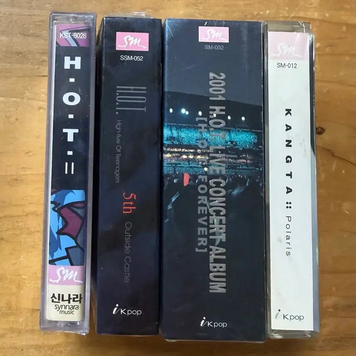 [BUNJANG] H.O.T. Cassette Tape Bundle (Sealed) / 에쵸티/에이치오티 (H.O.T) 카세트테이프 모음 -미개봉-