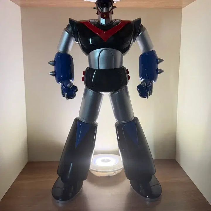 [BUNJANG] Vcenter Taekwon V Figure (35cm) / 브이센터 태권브이 피규어 (35cm)