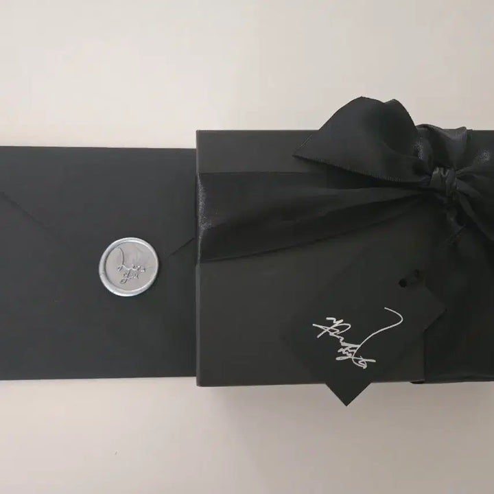 [BUNJANG] Jimin M Countdown Fan Gift Grip Tok, Ami Cho Paperweight, Photocard, Postcard Set / 지민 엠카 역조공 선물