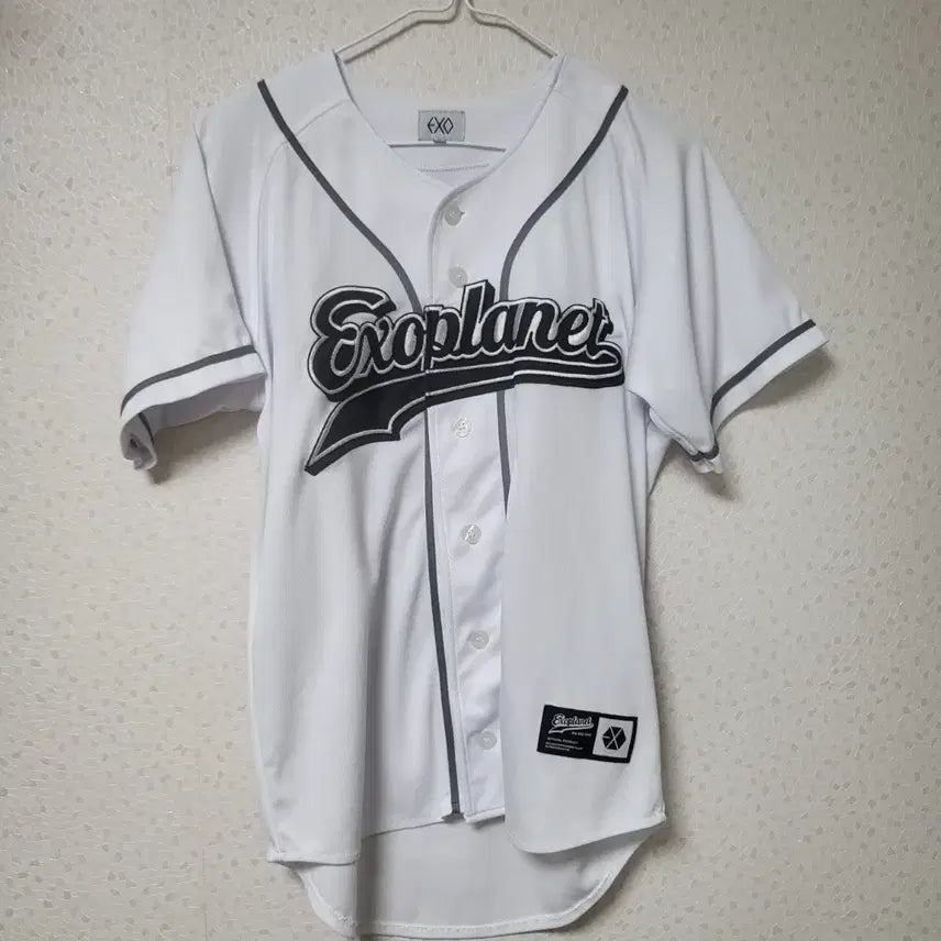 [BUNJANG] EXO Baekhyun Baseball Uniform / EXO 엑소 백현 야구 유니폼