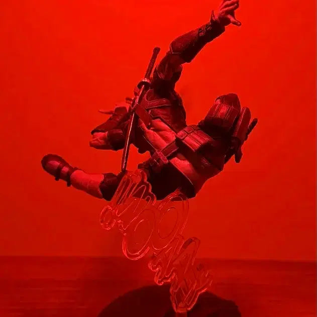 [BUNJANG] Deadpool Black and White Action Figure / 데드풀 흑백 피규어