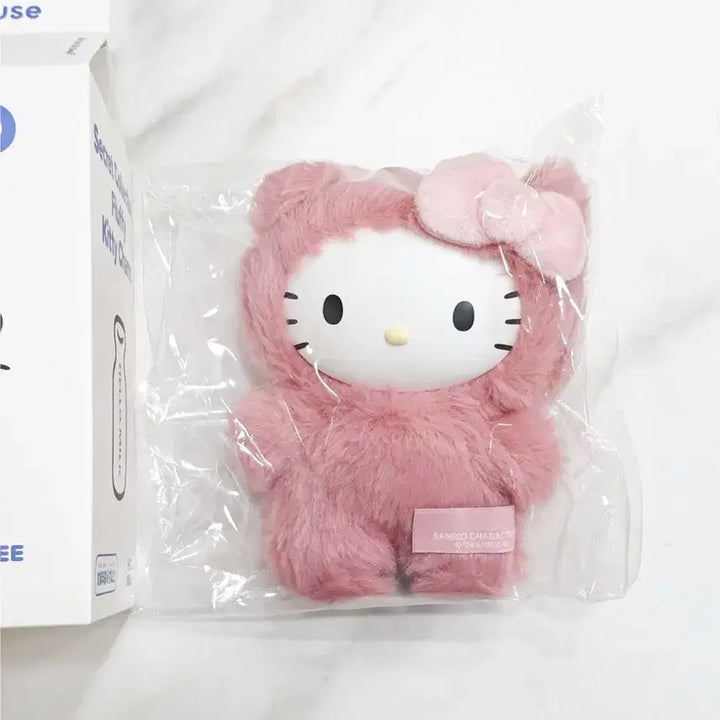 [BUNJANG] Sanrio House Pink Cherry Hello Kitty Random Plush Keyring / 산리오하우스 핑크 체리 헬로키티 랜덤 플러시 키링