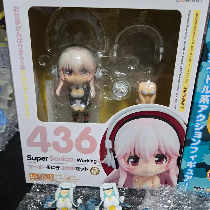[BUNJANG] Nendoroid Super Sonico Working Set Bundle Set / 개봉품) 넨도로이드 슈퍼소니코 + 피규어 + 액자 일괄