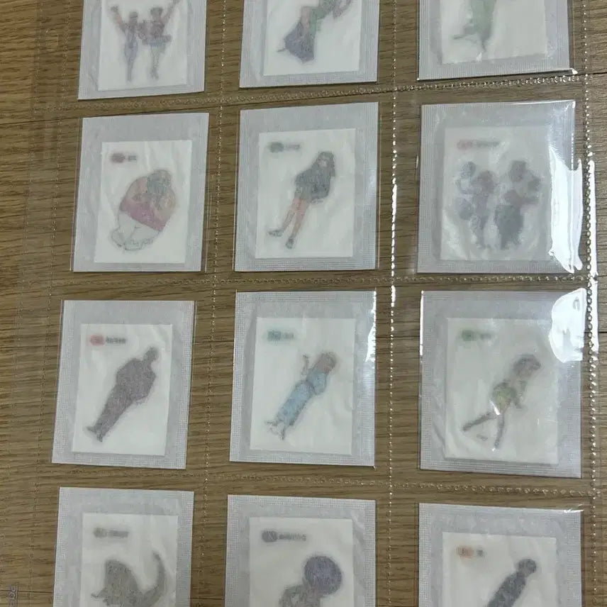 [BUNJANG] Crayon Shin-chan Movie Theatrical Edition Dibs Seal Full Set (120 Types, Unsealed) / 짱구 극장판 띠부씰 미개봉 전종 120종