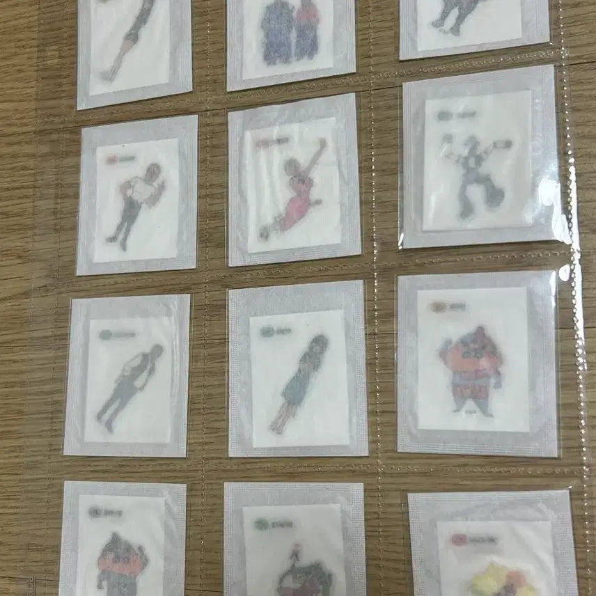 [BUNJANG] Crayon Shin-chan Movie Theatrical Edition Dibs Seal Full Set (120 Types, Unsealed) / 짱구 극장판 띠부씰 미개봉 전종 120종