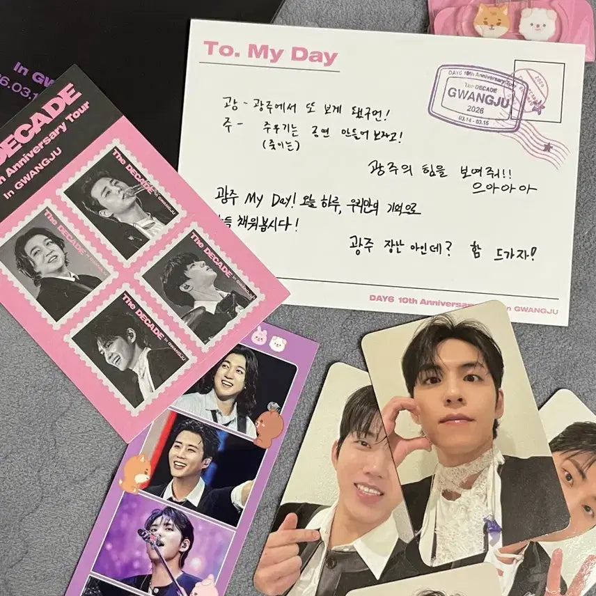 [BUNJANG] DAY6 The DECADE Concert Goods Full Set with Photocard / 데이식스 콘서트 굿즈 포카포함 풀구성 새상품