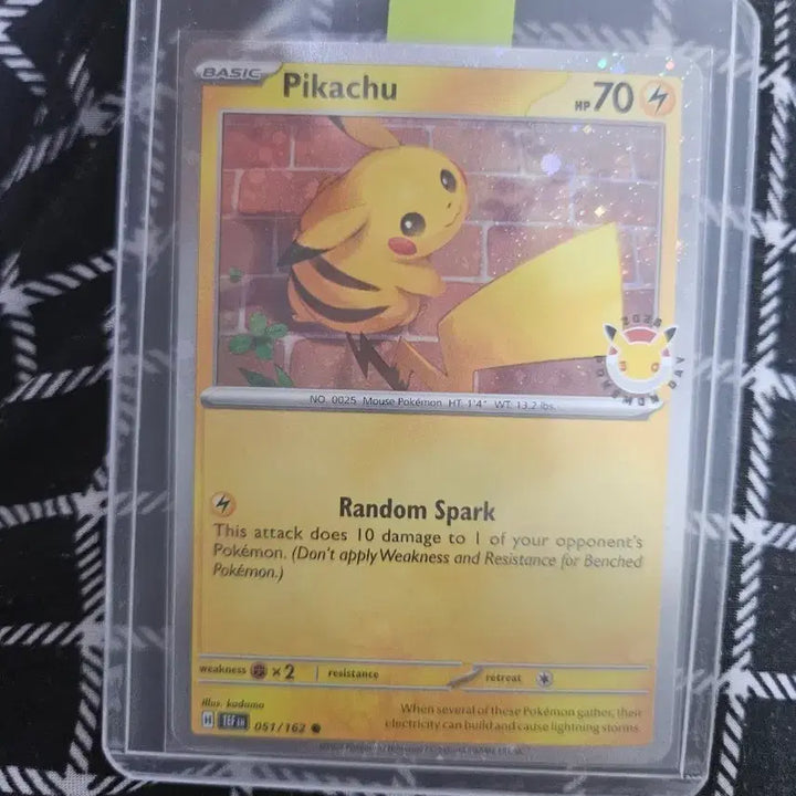 [BUNJANG] Pokemon Card 30th Anniversary Pikachu / 포켓몬카드 30주년 피카츄