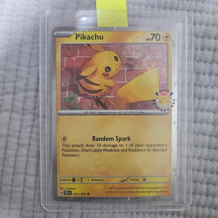 [BUNJANG] Pokemon Card 30th Anniversary Pikachu / 포켓몬카드 30주년 피카츄