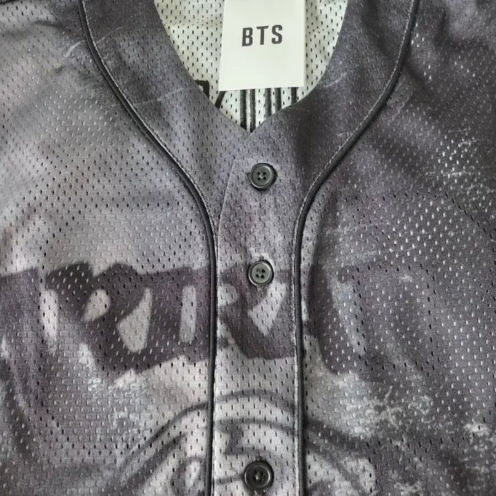 [BUNJANG] BTS Jin Jersey M Size / BTS JERSY 방탄 저지 진 석진 jin M size