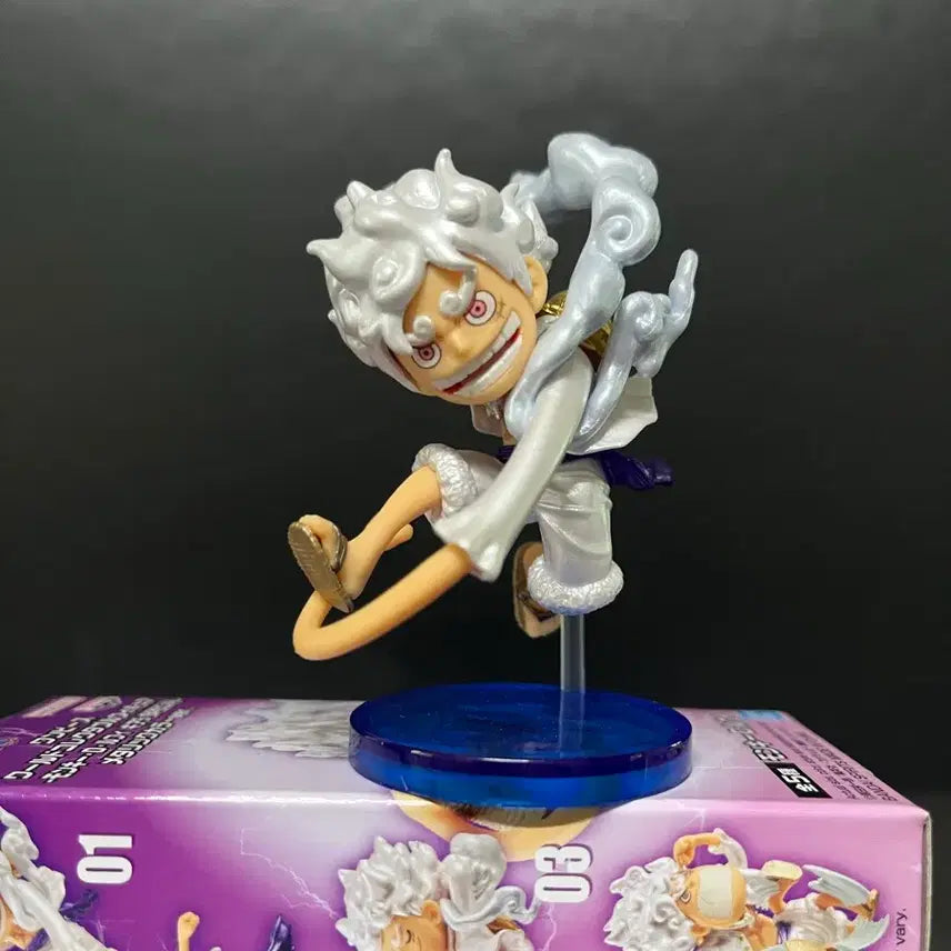 [BUNJANG] World Collectable Figure Luffy Nika Special Metallic Color ver. (Unsealed) / 개봉 월드콜렉터블 원피스 루피 피규어 니카 스페셜 메탈릭 컬러ver.