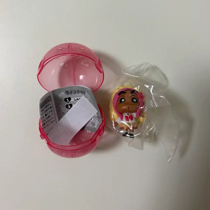 [BUNJANG] Crayon Shin-chan Gal Gacha Figure / 짱구는 못말려 짱구 갸루 가챠