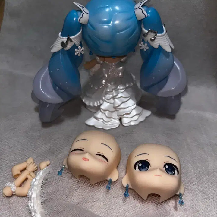 [BUNJANG] Hatsune Miku Yuki Miku 2019 Hair &amp; Face Parts Set / 하츠네미쿠 유키미쿠 2019 헤어, 페이스 파츠