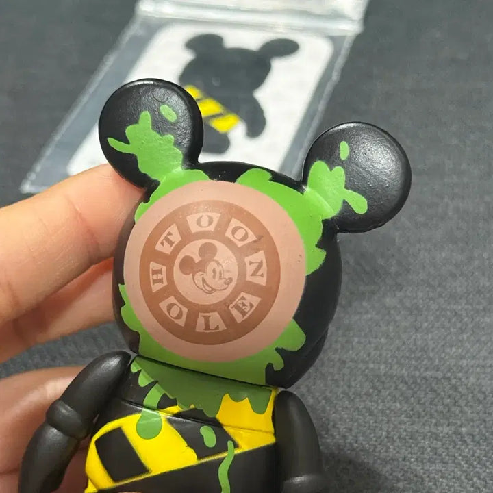 [BUNJANG] Disney Vinylmation 3-Inch Park Series 2 Mickey Mouse Figure / 디즈니 바이닐메이션 3인치 파크시리즈2 미키피규어 팝니다
