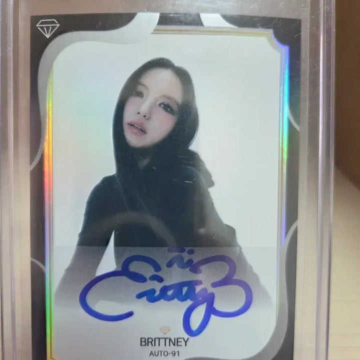 [BUNJANG] Britney Spears Autographed "VVS" Photocard (MZMC AUTO-91) / VVS 브리트니 BRITTNEY 친필싸인 포토카드