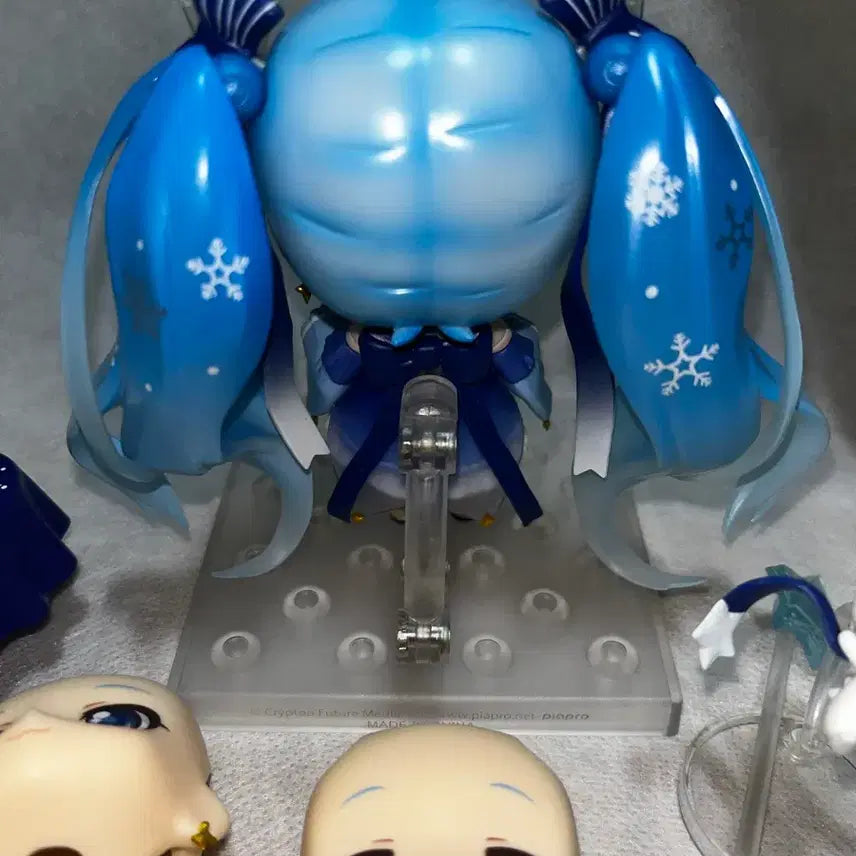[BUNJANG] Hatsune Miku Yukimiku 2017 Nendoroid (Boxless) / 하츠네미쿠 유키미쿠 2017 넨도로이드 박스없음