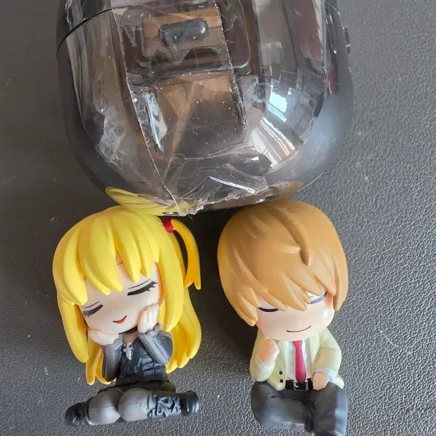 [BUNJANG] Death Note Misa Amane &amp; Light Yagami Shoulder Gacha Figure Bundle / 데스노트 미사 라이토 어깨쿵 가챠 피규어 일괄 판매