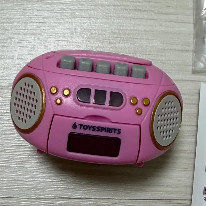 [BUNJANG] Pink Recording Cassette Player Gacha Toy / 녹음되는 cd플레이어가챠 핑크