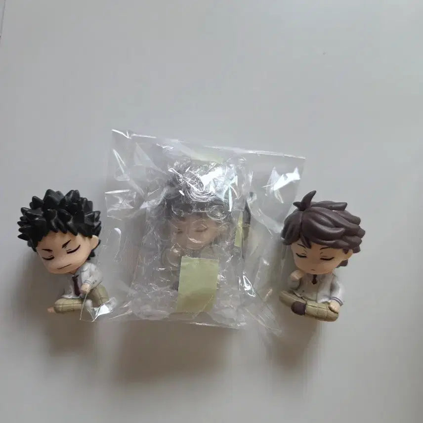 [BUNJANG] Haikyuu!! Tooru Oikawa School Uniform Shoulder Gacha Figure (Sealed) / (미개봉) 하이큐 오이카와 토오루 교복 어깨쿵 가챠