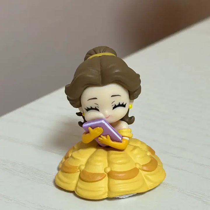 [BUNJANG] Disney Belle Princess Figure / 디즈니 벨 공주 피규어