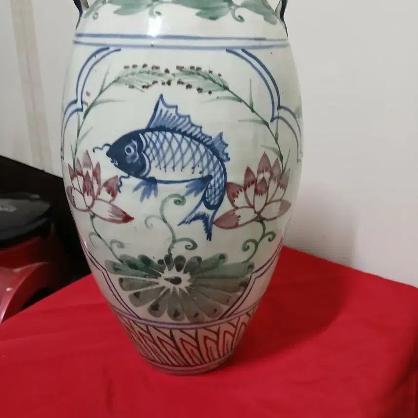[BUNJANG] Celadon Porcelain Vase with Fish and Chrysanthemum Motif / 청화 백자