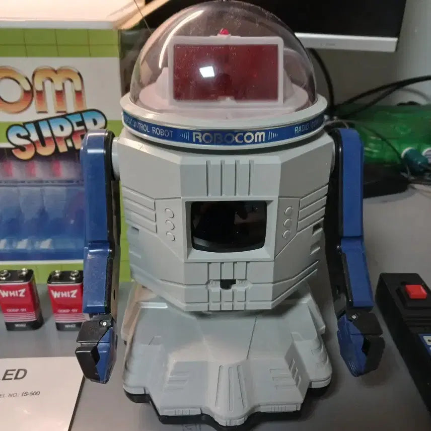 [BUNJANG] Robocom Remote Control Robot / 무선조종 로보콤 바보로보트 완박