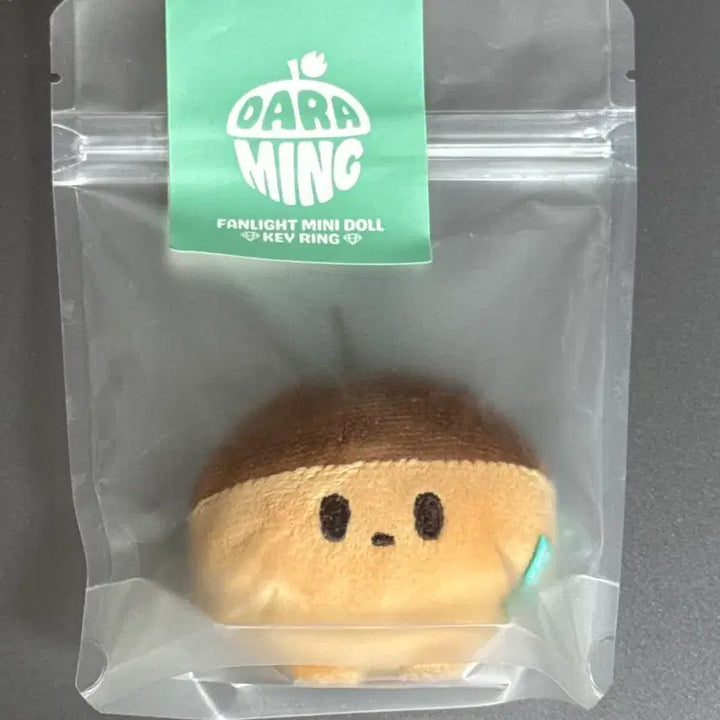 [BUNJANG] SHINee Minho Acorn Lightstick Mini Doll Keyring (Sealed) / 샤이니 민호 응원봉 키링 다라밍 도토리 미개봉