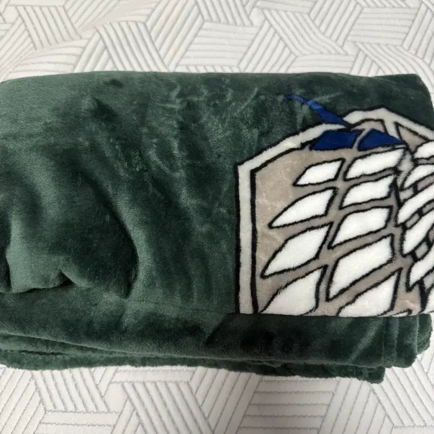 [BUNJANG] Frank Burger Attack on Titan Blanket / 프랭크버거 진격거 담요