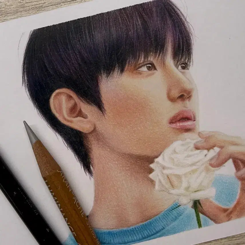 [BUNJANG] Colored Pencil Portrait Commission Hand-Drawn Fan Art / 색연필 인물화 손그림 팬아트 커미션