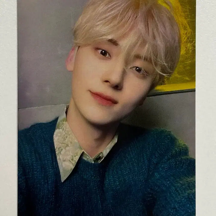 [BUNJANG] Hwang Minhyun The Nocturne Blonde Photocard / 황민현 더녹턴 금발포카