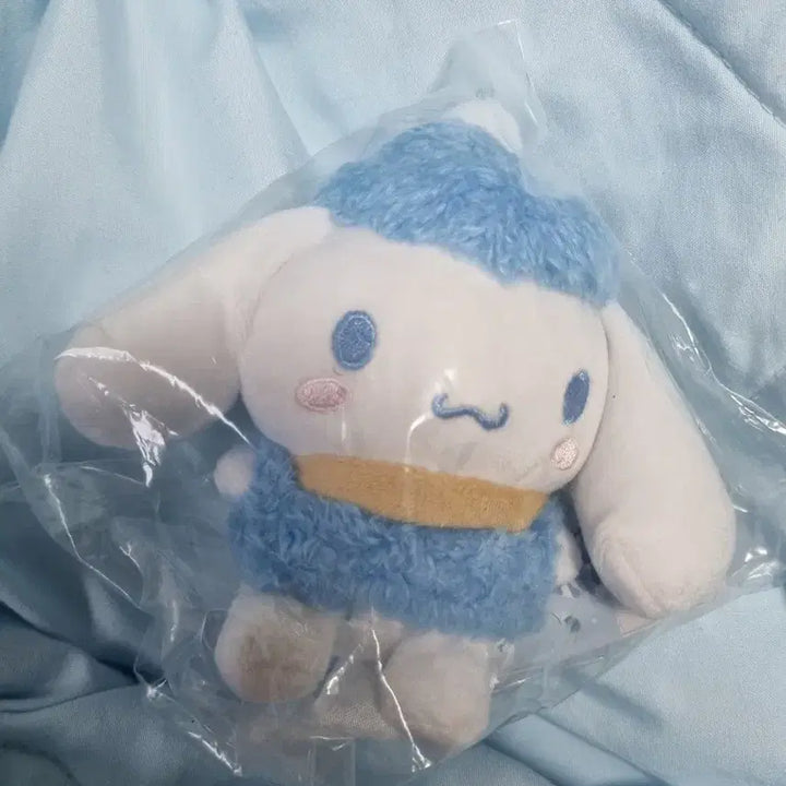 [BUNJANG] Sanrio Cinnamoroll Winter Story Atari Kuji Makko / 산리오 중국 아타리쿠지 시나모롤 겨울이야기 마코팔아요