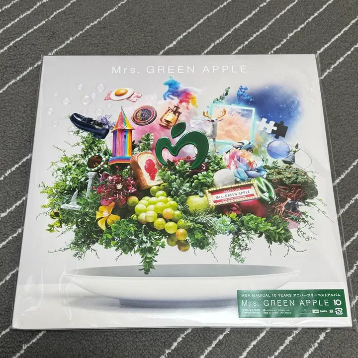 [BUNJANG] Mrs. GREEN APPLE 10th Anniversary Limited Edition LP / Mrs. GREEN APPLE 10주년 기념 LP