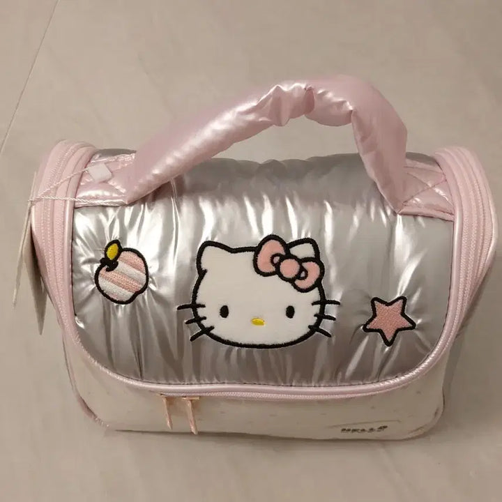 [BUNJANG] Hello Kitty Silver &amp; Pink Pouch / 키티실버핑크 파우치