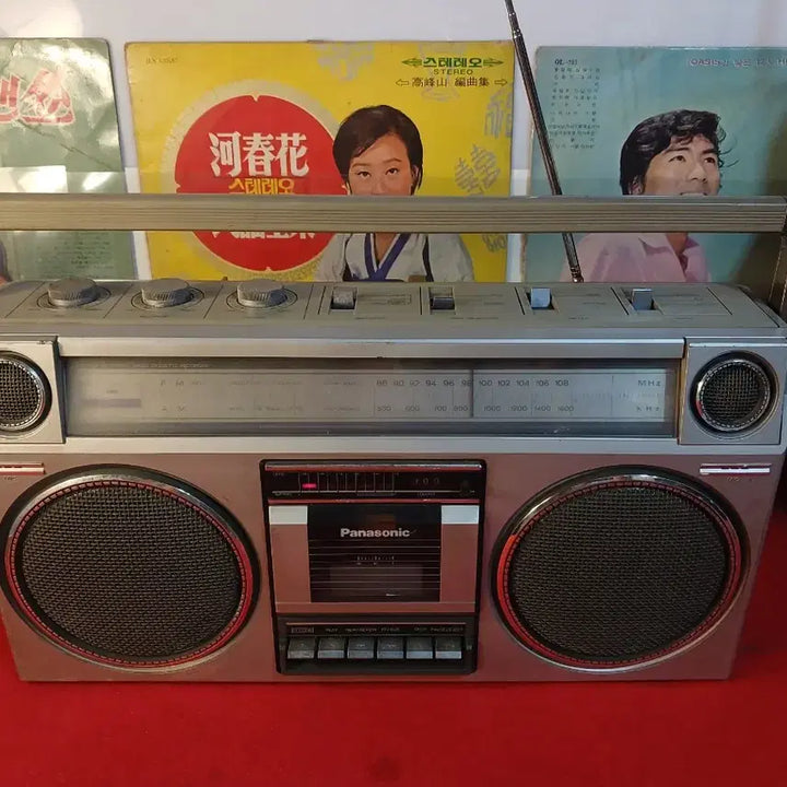 [BUNJANG] Vintage Panasonic Cassette Radio / 빈티지 파낙소니 카세트라디오