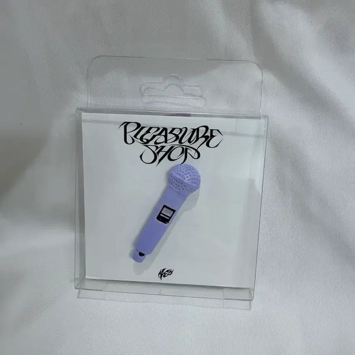[BUNJANG] SHINee Key Pleasure Shop Mic Badge (MIC VER.) / 샤이니 키 플레져샵 마이크뱃지 미사용