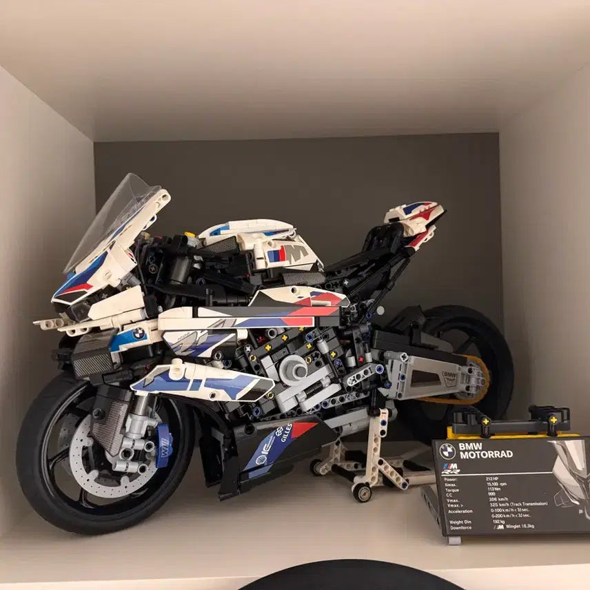 [BUNJANG] LEGO Technic BMW Motorrad M 1000 RR 42130 / 레고 테크닉 BMW 모터라드 M 1000 RR 42130