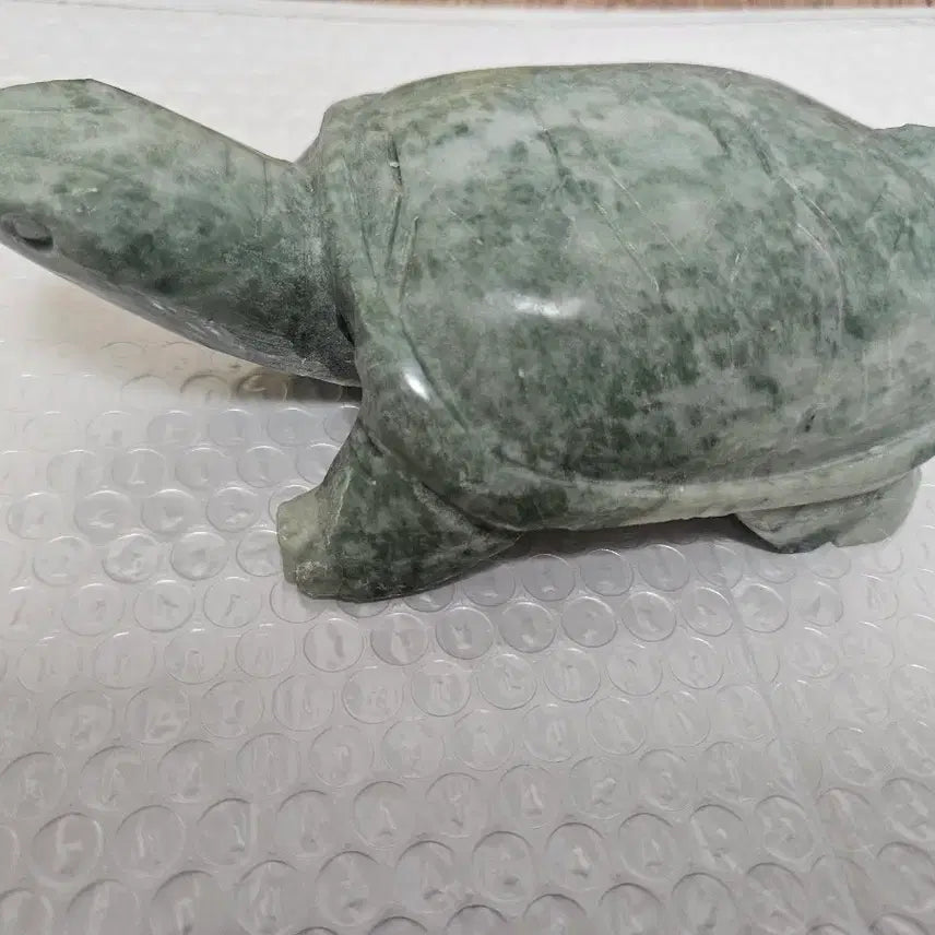 [BUNJANG] Jade Turtle Ornaments (Set of 2) / 옥 거북이 장식 2개