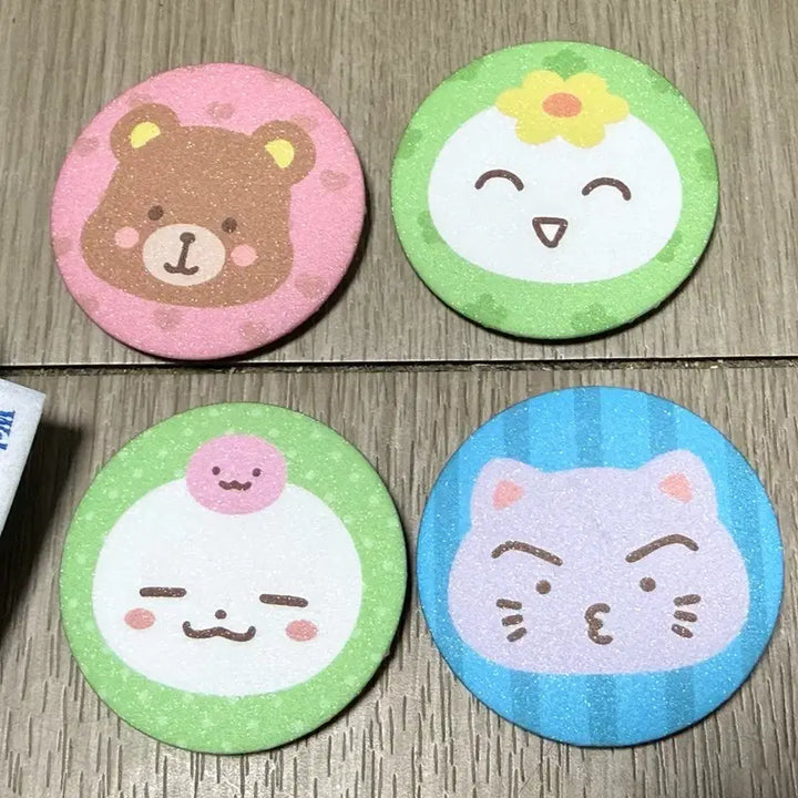 [BUNJANG] 8room Pouch with Pin Badge Set / 8room 파우치+핀뱃지